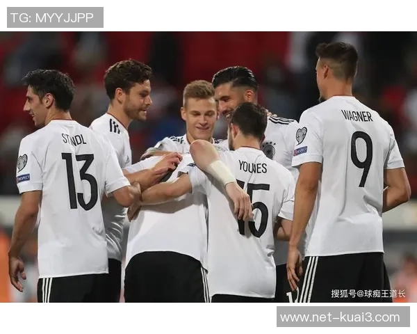 丹麦与德国足球比赛结果揭晓精彩瞬间回顾与分析