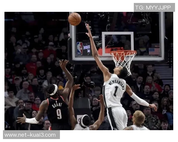 文班亚马法国队首战大放异彩27分轻取意大利吸引NBA球探关注